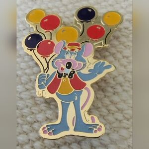 Vingtage 1982 ORIGINAL CHUCK E CHEESE Balloons Showbiz Pizza Time Theatre Pin